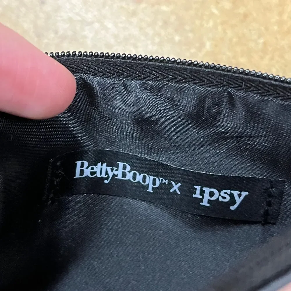 Betty Boop x Ipsy Makeup Bag Cosmetic Pouch Pink Black Sequin Zipper Clutch